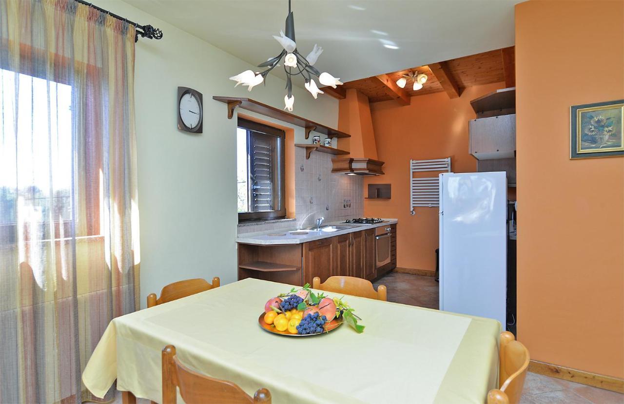 Apartments Ana 379 Ρόβινι Εξωτερικό φωτογραφία
