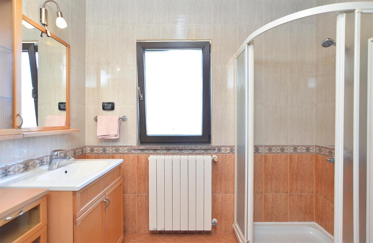 Apartments Ana 379 Ρόβινι Εξωτερικό φωτογραφία
