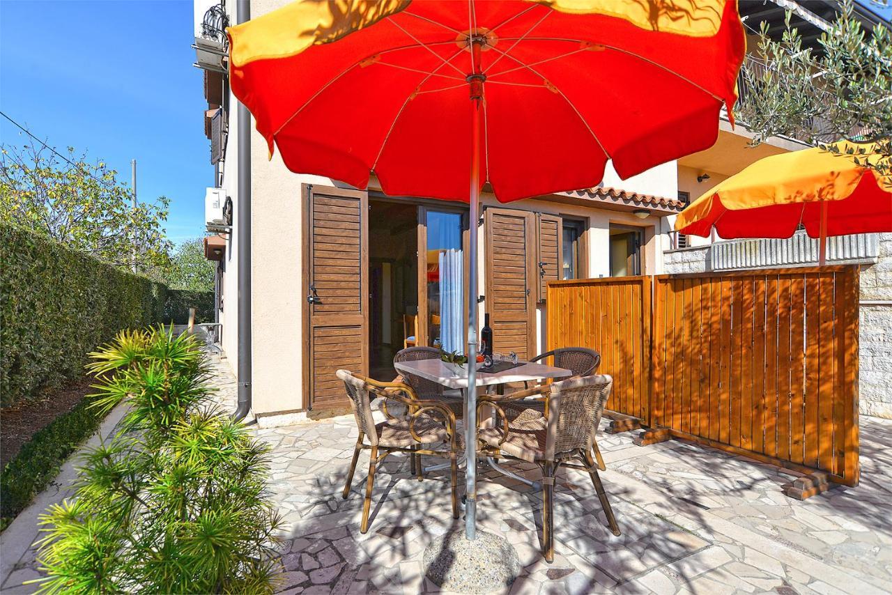 Apartments Ana 379 Ρόβινι Εξωτερικό φωτογραφία