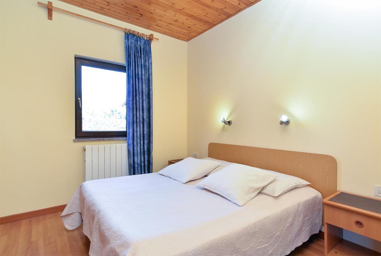 Apartments Ana 379 Ρόβινι Εξωτερικό φωτογραφία