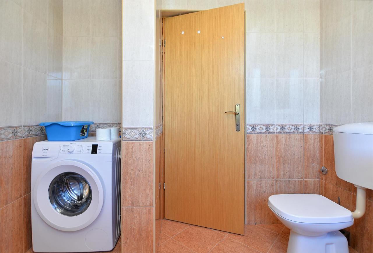 Apartments Ana 379 Ρόβινι Εξωτερικό φωτογραφία