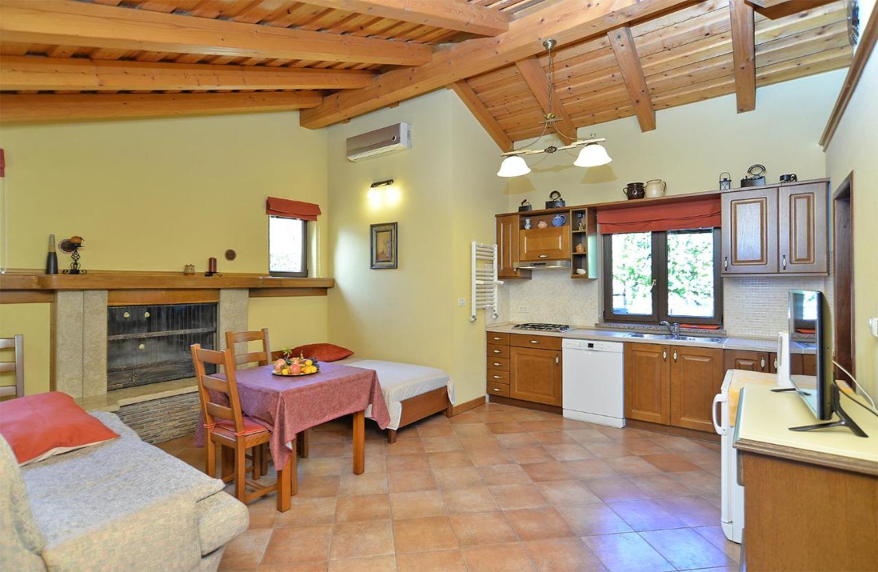 Apartments Ana 379 Ρόβινι Εξωτερικό φωτογραφία